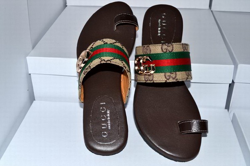 Gucci Slippers Woman--274